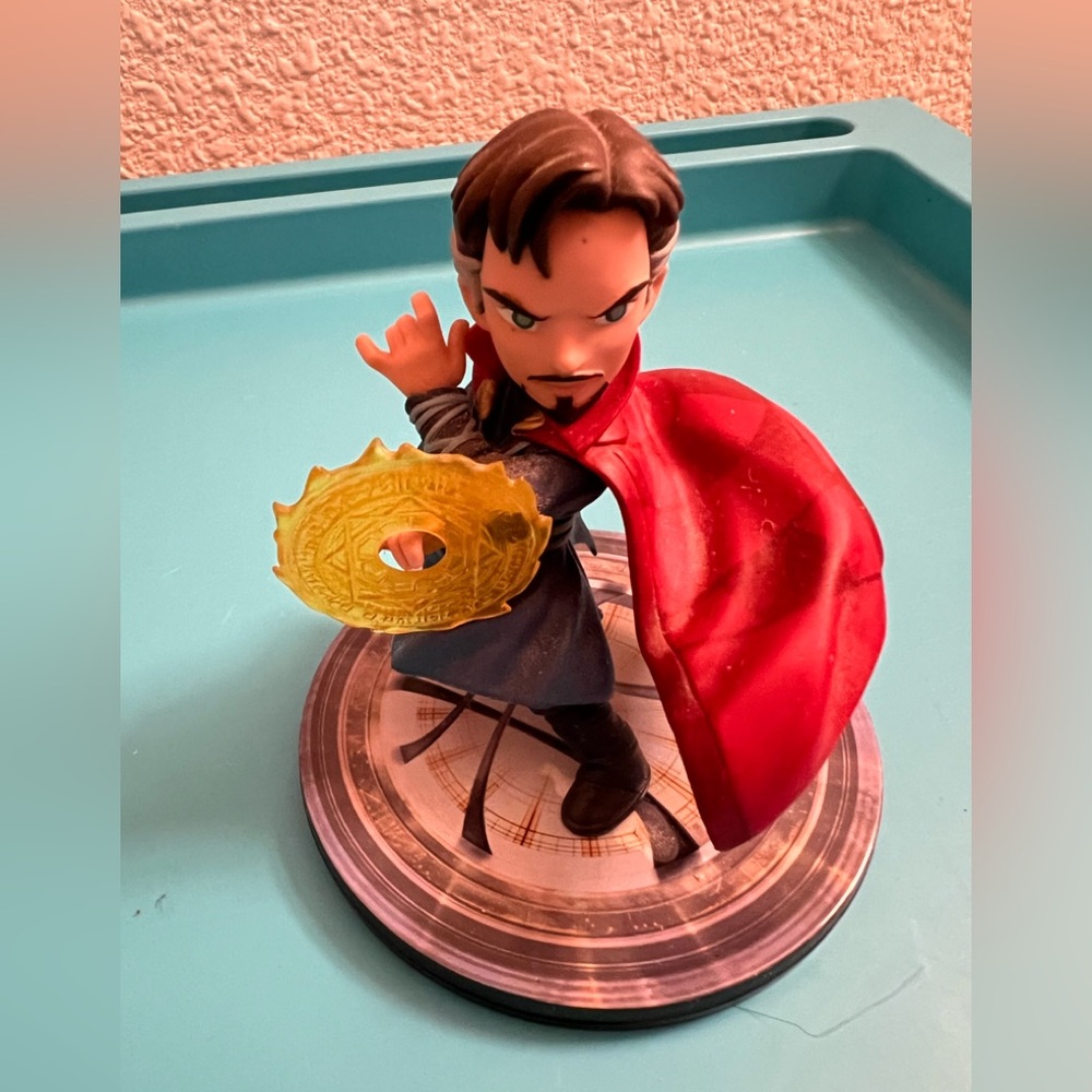 Doctor Strange Figure Q-Fig Marvel Pre-Owned Great Condition - NO BOX